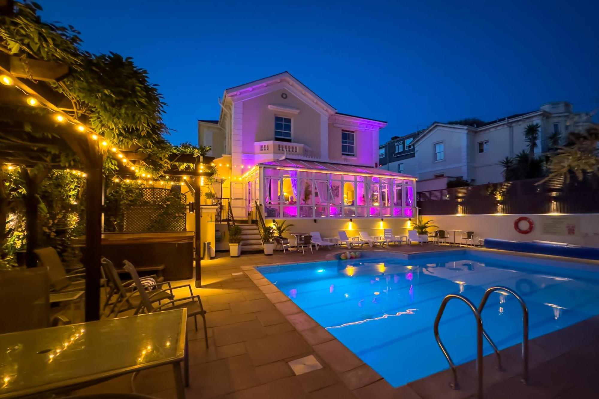 Riviera Lodge Hotel Torquay Eksteriør billede
