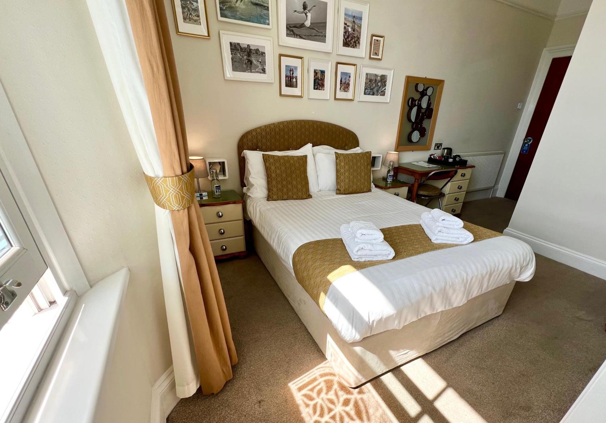 Riviera Lodge Hotel Torquay Eksteriør billede